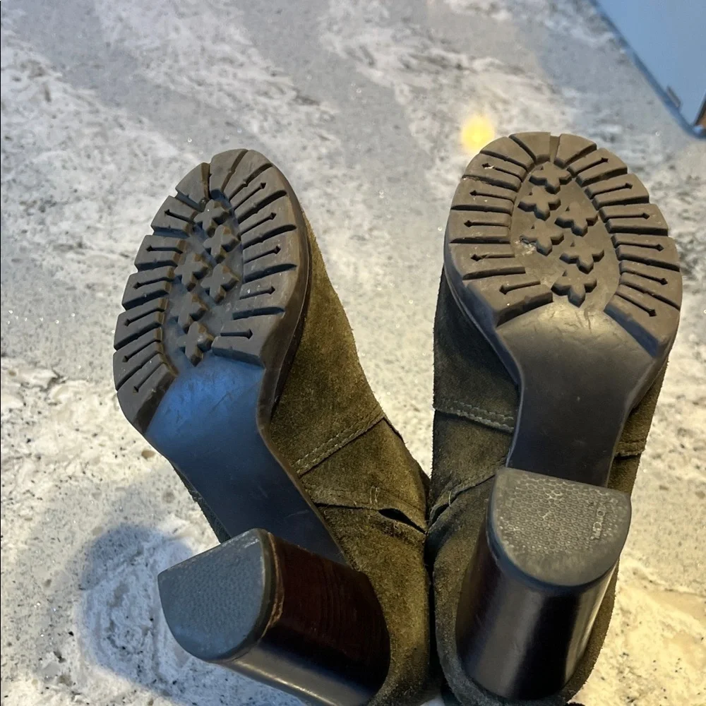 TORY BURCH Tory Burch Dark Green Suede Heeled Boots Size 5.5